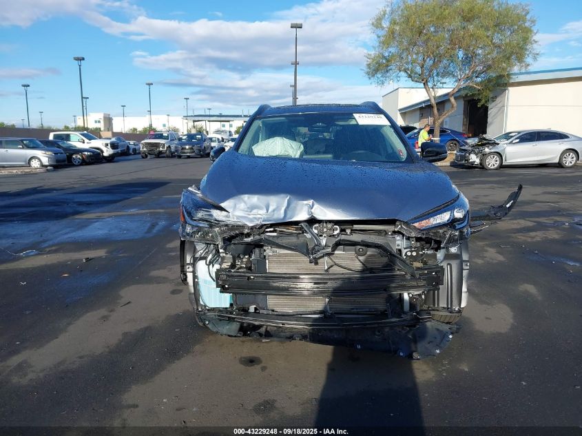 2025 Toyota Corolla Cross Le VIN: 7MUBAABG0SV124104 Lot: 43229248