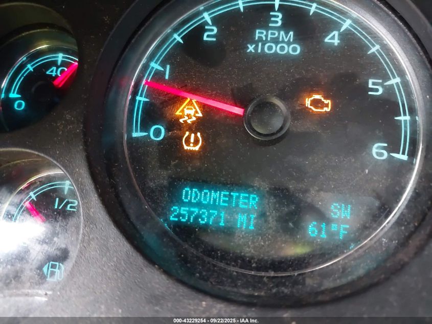 2011 GMC Yukon Xl 1500 Slt VIN: 1GKS2KE30BR186885 Lot: 43229254