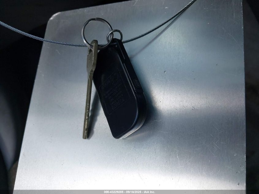 1999 Toyota Camry Le VIN: JT2BG22K6X0300272 Lot: 43229285