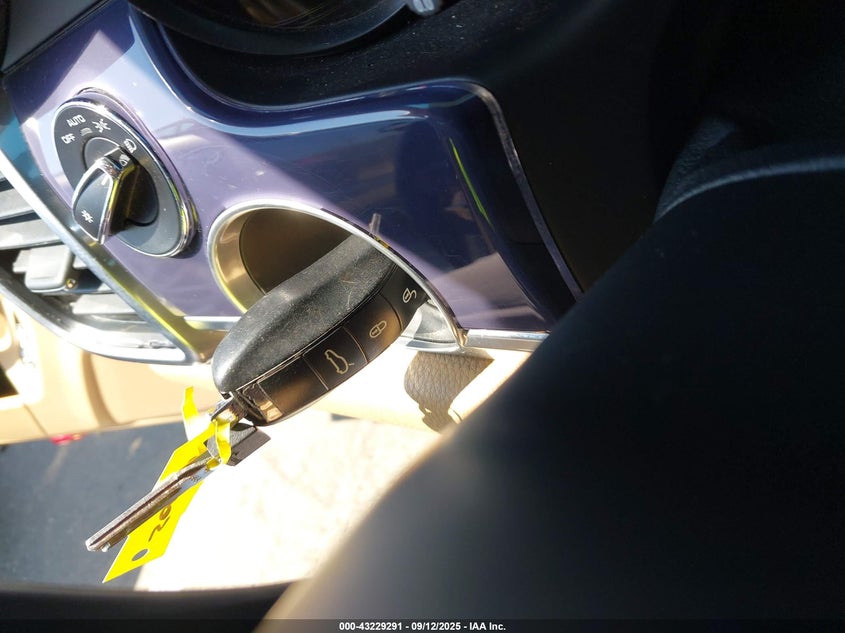 2015 PORSCHE PANAMERA 2/4 - WP0AA2A72FL002302