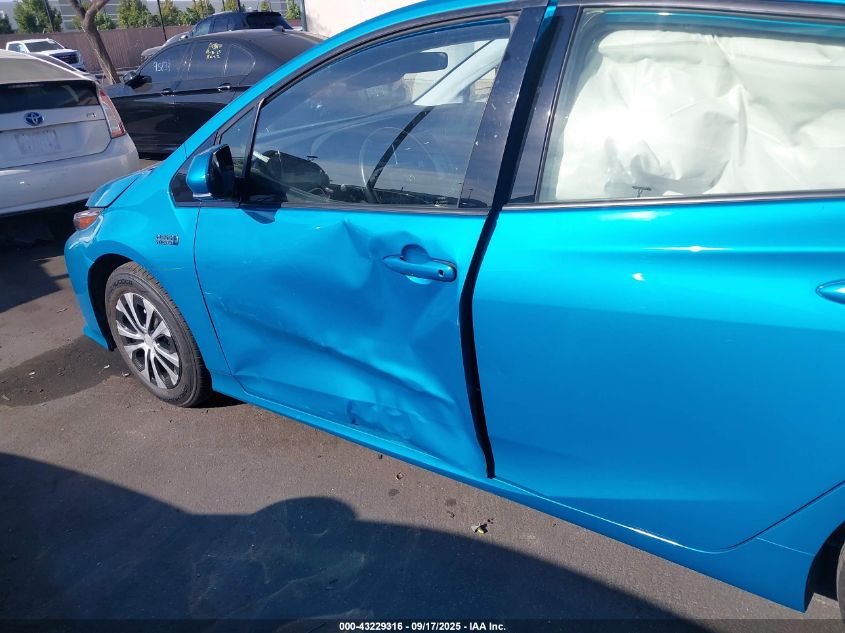 2020 Toyota Prius Prime Le VIN: JTDKARFP6L3146971 Lot: 43229316