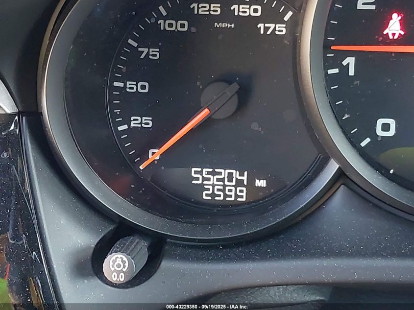 2017 Porsche Macan VIN: WP1AA2A58HLB08463 Lot: 43229350