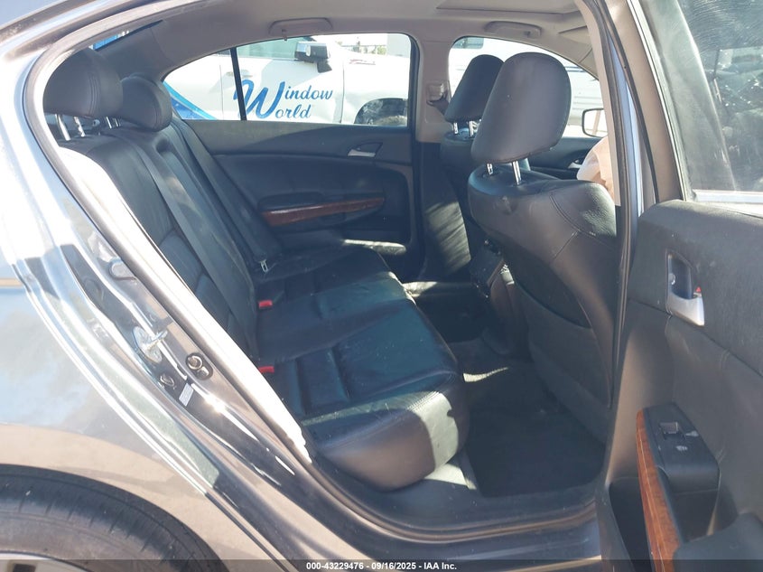 1HGCP3F88CA029608 2012 HONDA ACCORD photo no. 8
