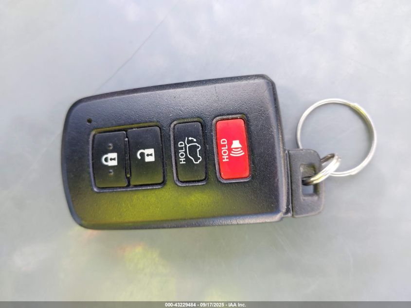 2015 Toyota Highlander Limited V6 VIN: 5TDYKRFH1FS104128 Lot: 43229484