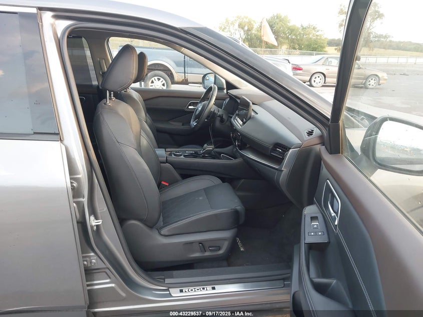 2023 NISSAN ROGUE PLATINUM INTELLIGENT AWD - JN8BT3DD8PW307894