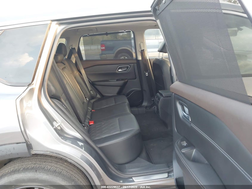 2023 NISSAN ROGUE PLATINUM INTELLIGENT AWD - JN8BT3DD8PW307894