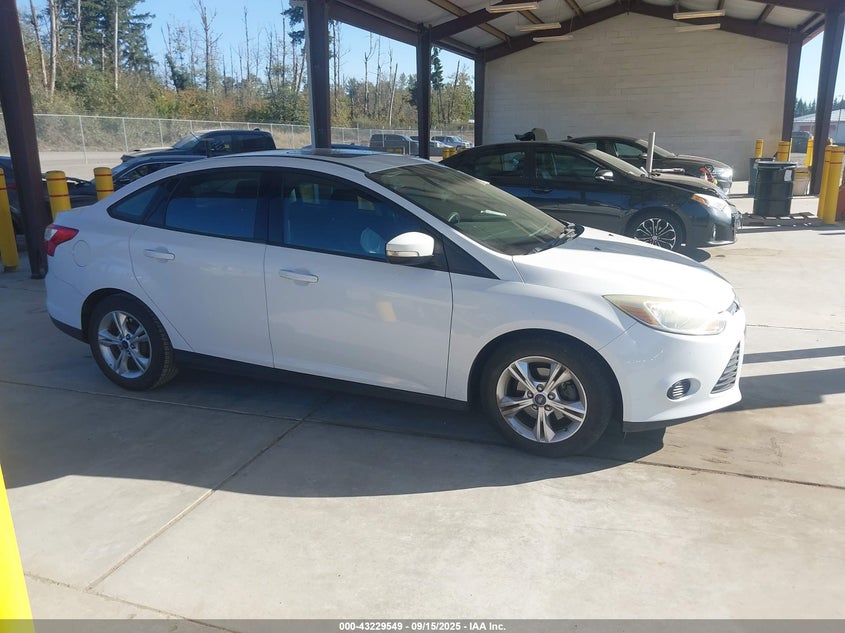 2014 FORD FOCUS SE - 1FADP3F21EL322813