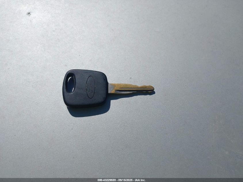 2002 Ford F-150 Lariat/Xl/Xlt VIN: 2FTRX17W72CA62171 Lot: 43229559