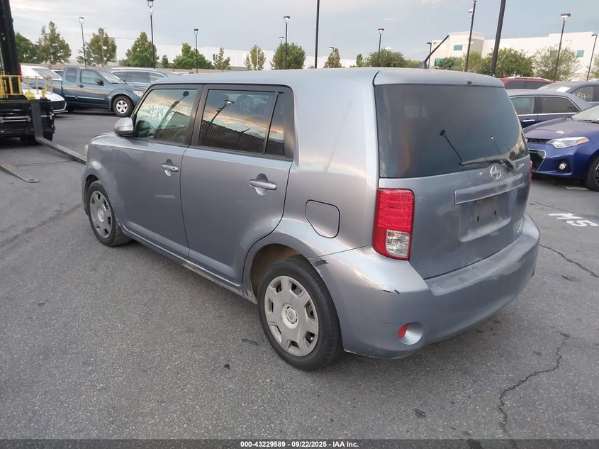 Vin: jtlze4fe7cj022034, lot: 43724115, scion xb 20123