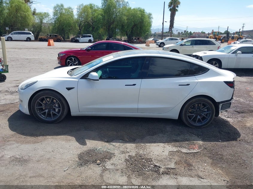 2021 Tesla Model 3 Standard Range Plus Rear-Wheel Drive VIN: 5YJ3E1EA1MF000778 Lot: 43229701