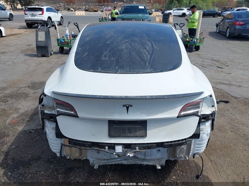 2021 Tesla Model 3 Standard Range Plus Rear-Wheel Drive VIN: 5YJ3E1EA1MF000778 Lot: 43229701