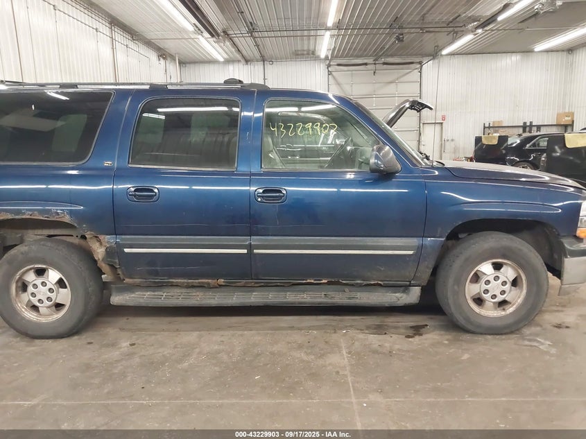 2001 Chevrolet Suburban 1500 Lt VIN: 3GNFK16T71G223006 Lot: 43229903