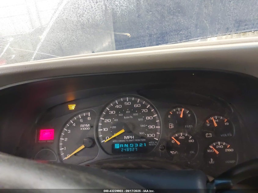 2001 Chevrolet Suburban 1500 Lt VIN: 3GNFK16T71G223006 Lot: 43229903