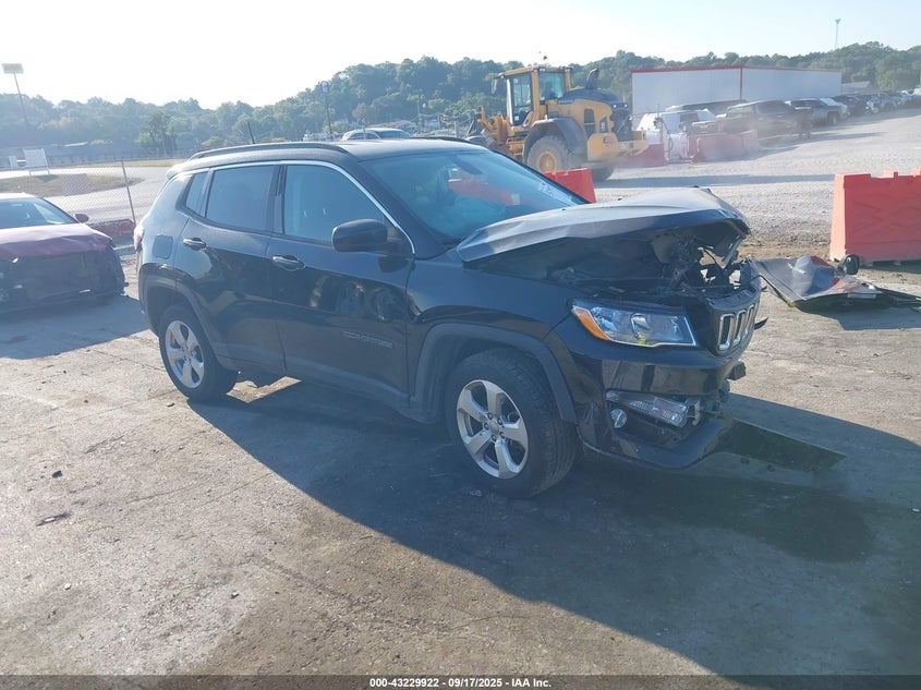2018 JEEP COMPASS LATITUDE 4X4 - 3C4NJDBB1JT255950