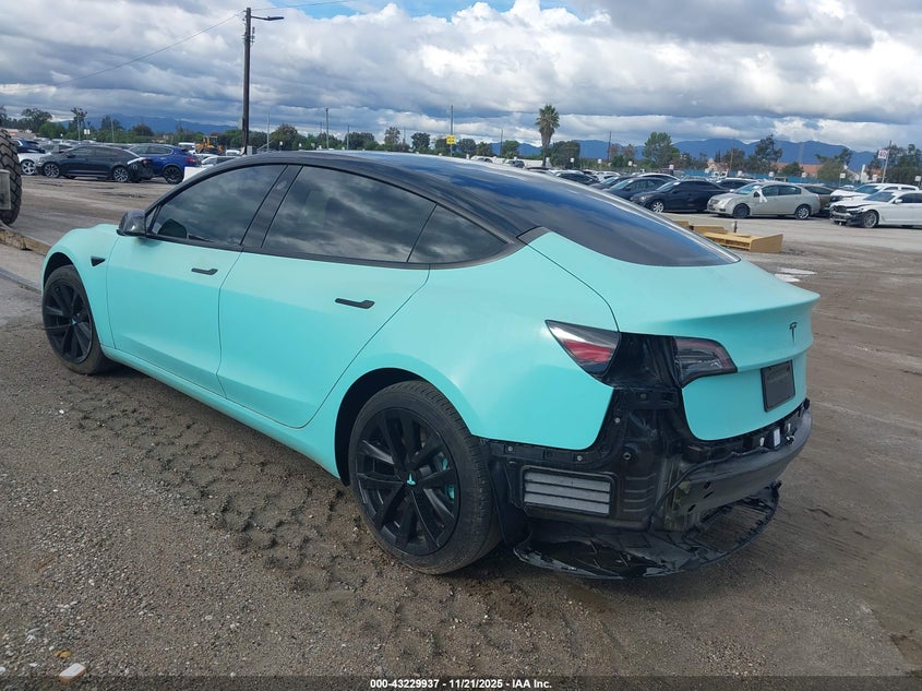 Vin: 5yj3e1ea6pf554550, lot: 43724463, tesla model 3 rear-wheel drive 20233