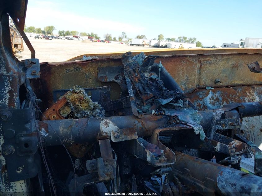 2015 Ford F-550 Chassis Xl VIN: 1FD0W5HT4FED00352 Lot: 43229988