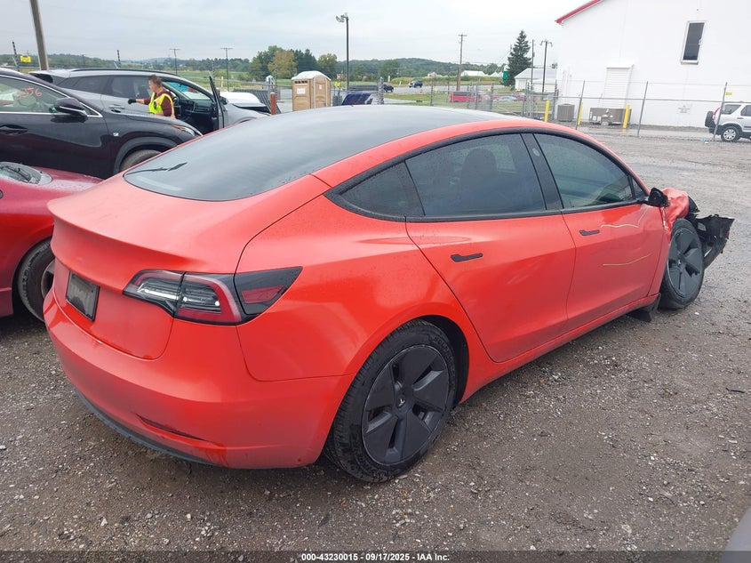 5YJ3E1EB4MF015011 2021 TESLA MODEL 3 photo no. 4