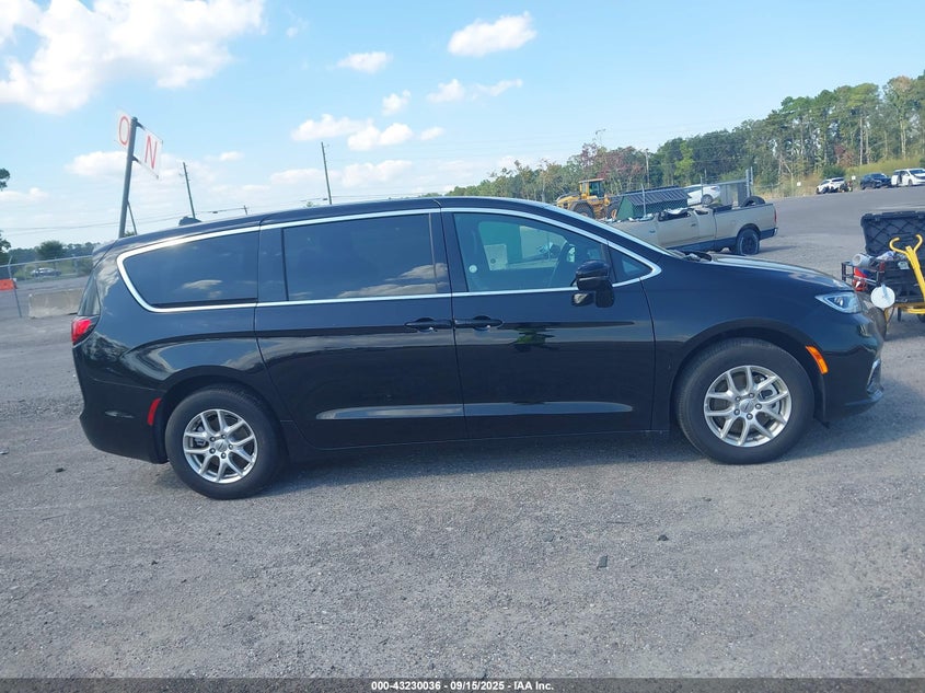 2025 CHRYSLER PACIFICA SELECT - 2C4RC1BGXSR544870