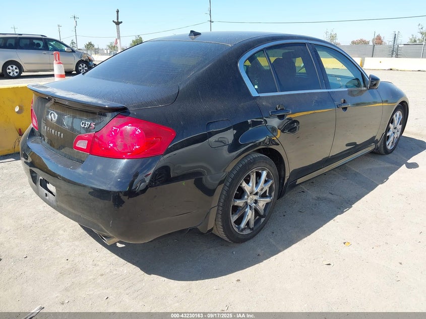 JNKCV61E29M300221 2009 INFINITI G photo no. 4