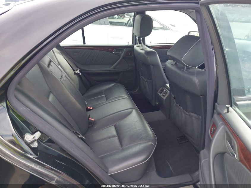 2000 Mercedes-Benz E 320 VIN: WDBJF65J1YB059788 Lot: 43230222