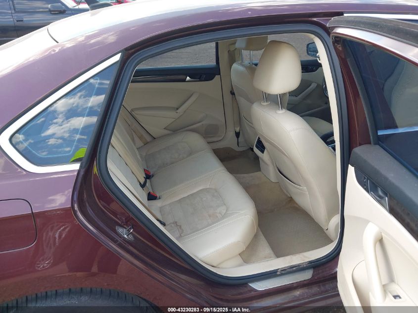 2014 Volkswagen Passat 1.8T Sel Premium VIN: 1VWCS7A36EC032673 Lot: 43230283