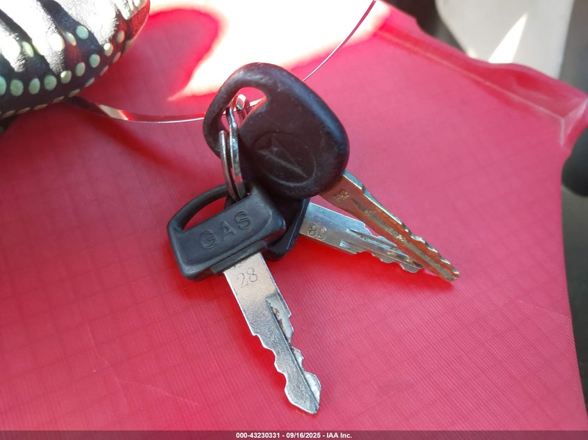 2005 Pontiac Grand Prix Gt VIN: 2G2WS522651249242 Lot: 43230331