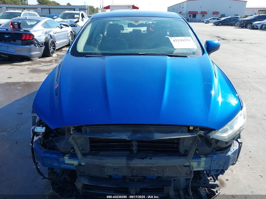 2017 Ford Fusion Se VIN: 3FA6P0H77HR104879 Lot: 43230398