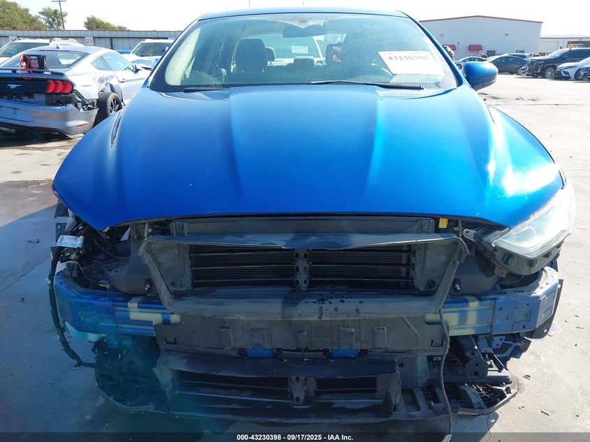 2017 Ford Fusion Se VIN: 3FA6P0H77HR104879 Lot: 43230398