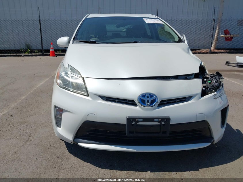2014 TOYOTA PRIUS TWO JTDKN3DU7E0375495