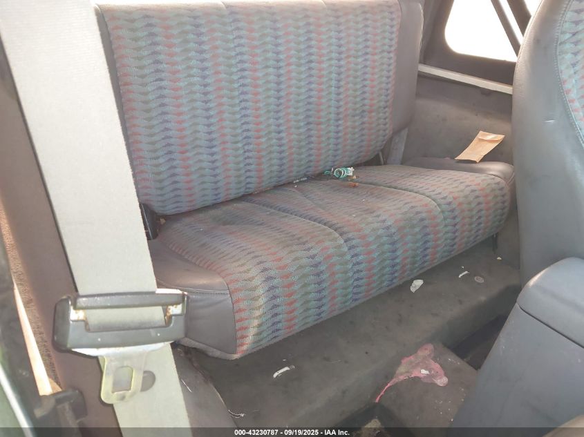 1997 Jeep Wrangler Se VIN: 1J4FY29P0VP439450 Lot: 43230787