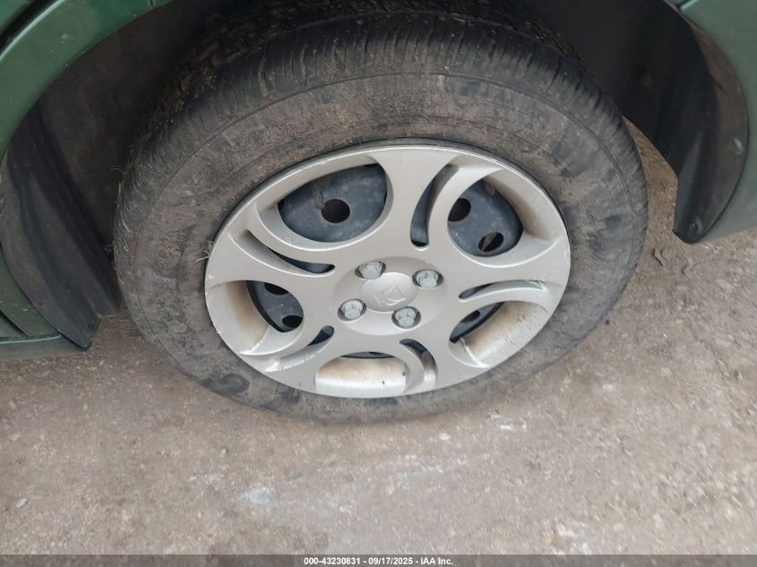 2004 Saturn Ion 2 VIN: 1G8AJ52F64Z152005 Lot: 43230831