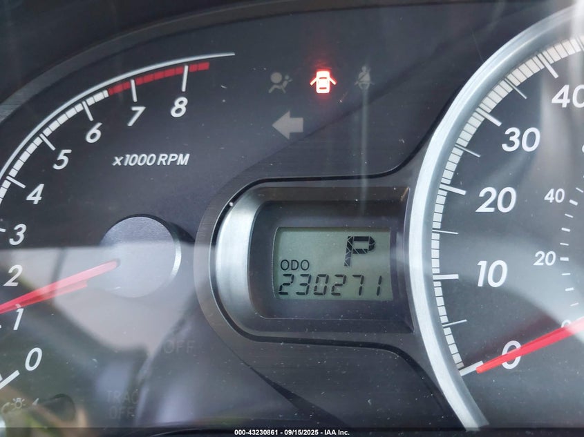 2011 Toyota Sienna Le V6 VIN: 5TDKK3DC5BS004957 Lot: 43230861