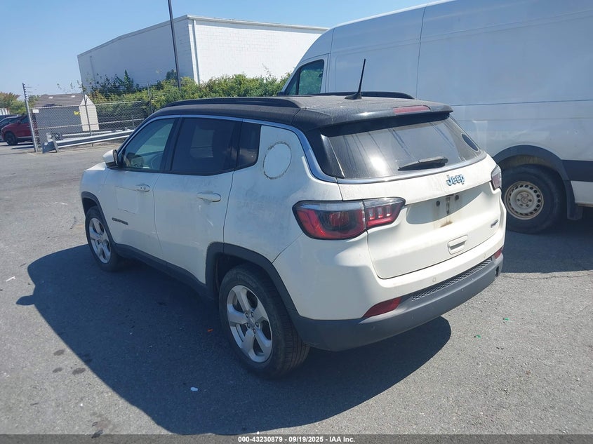 2018 JEEP COMPASS LATITUDE FWD - 3C4NJCBB0JT300094