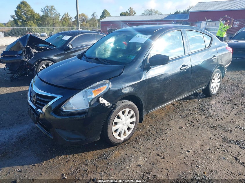 2016 NISSAN VERSA 1.6 S - 3N1CN7AP3GL884292