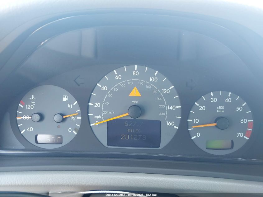 2002 Mercedes-Benz Clk 430 VIN: WDBLJ70G22F200540 Lot: 43230947