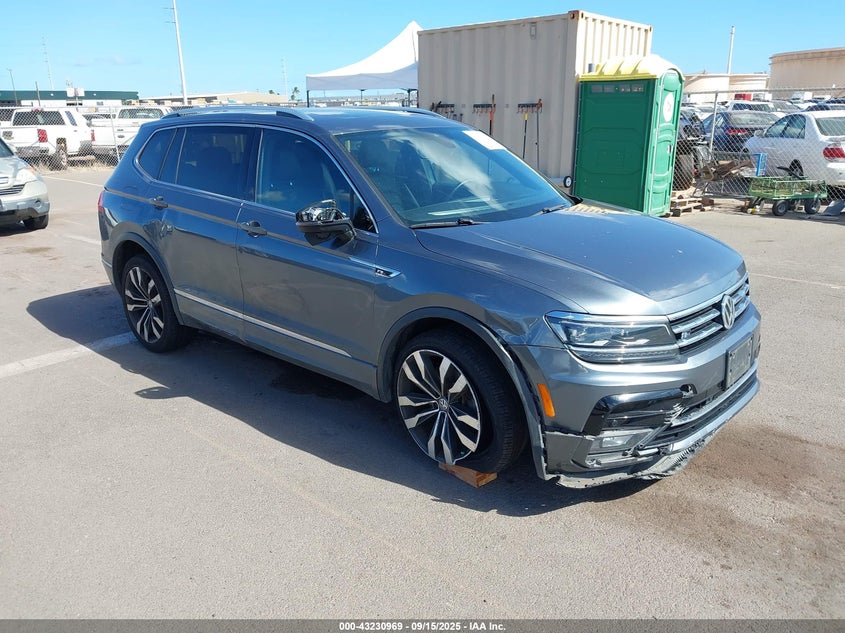 VOLKSWAGEN TIGUAN 2.0T SEL PREMIUM R-LINE