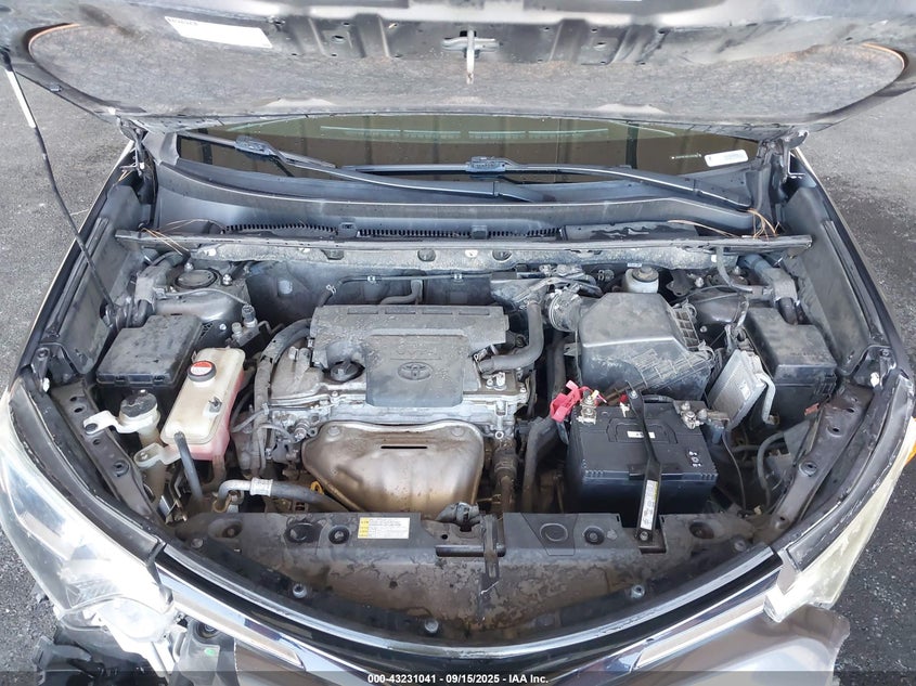 2016 TOYOTA RAV4 LE - JTMZFREV9GJ092907