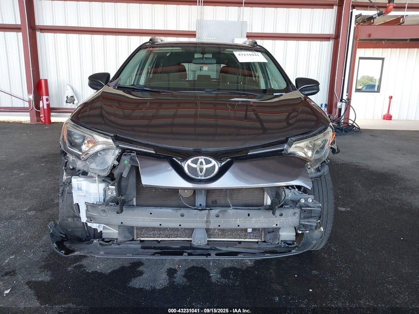 2016 TOYOTA RAV4 LE - JTMZFREV9GJ092907