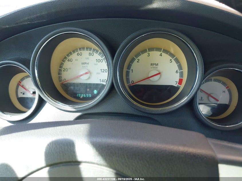 2010 Dodge Charger VIN: 2B3CA4CD1AH237725 Lot: 43231106