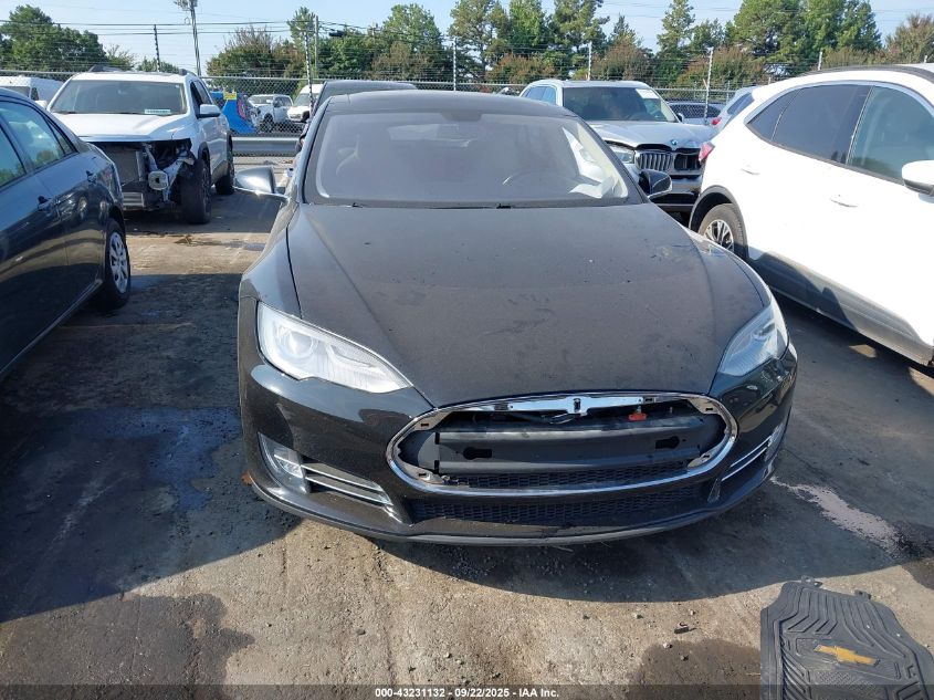 2013 Tesla Model S Performance VIN: 5YJSA1DP5DFP05578 Lot: 43231132