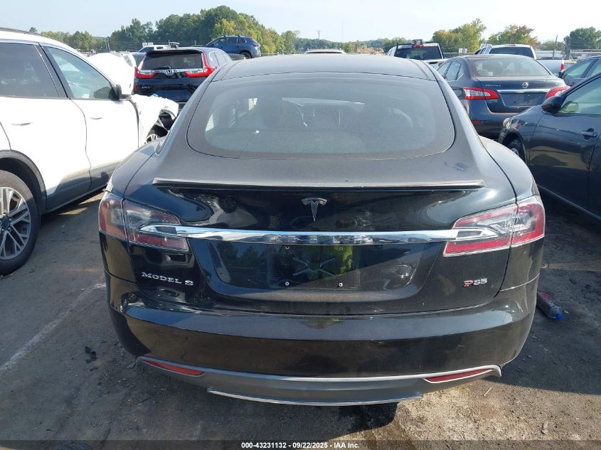 2013 Tesla Model S Performance VIN: 5YJSA1DP5DFP05578 Lot: 43231132