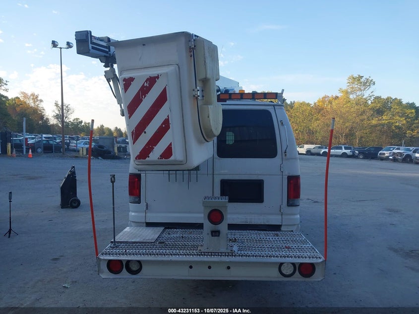 2011 Ford E-350 Super Duty Commercial VIN: 1FTSE3EL3BDB39159 Lot: 43231153