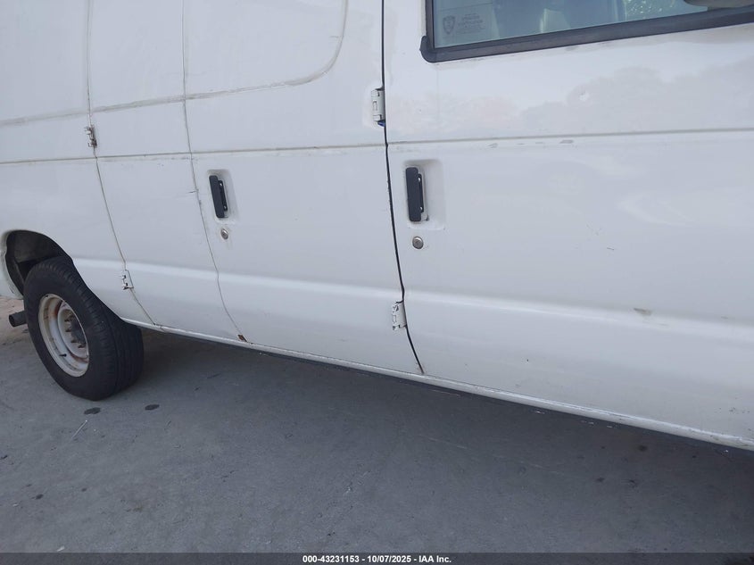 2011 Ford E-350 Super Duty Commercial VIN: 1FTSE3EL3BDB39159 Lot: 43231153