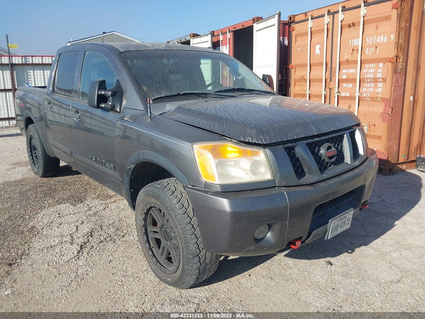 1N6BA0EC7CN303323 2012 Nissan Titan Pro-4X auction photo 1