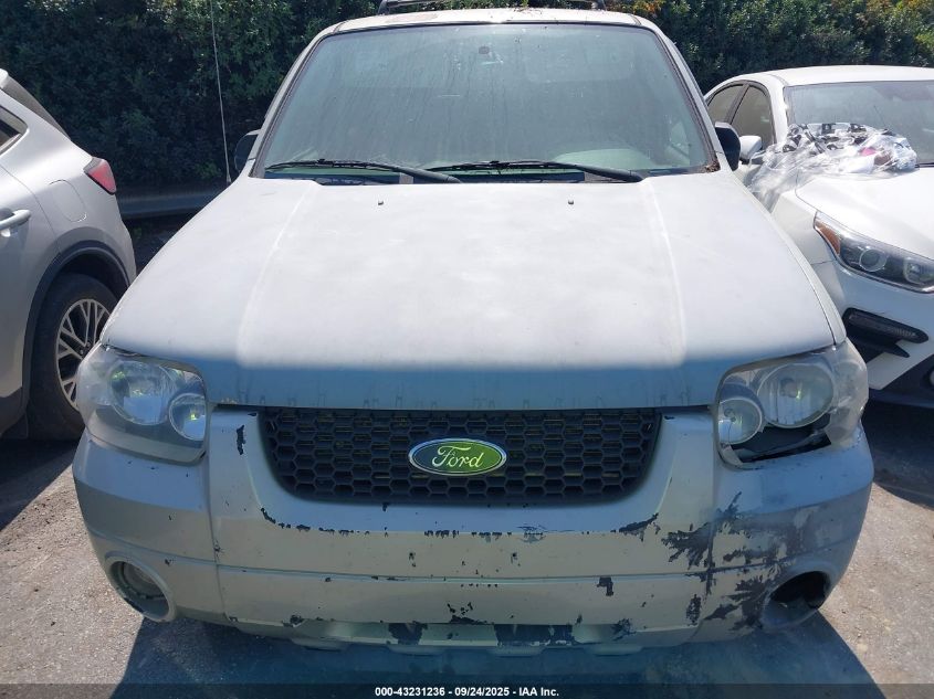 2005 Ford Escape Limited VIN: 1FMYU04145KA11472 Lot: 43231236