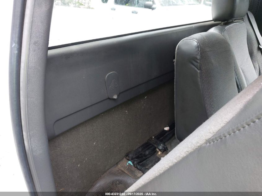 2005 Chevrolet Silverado 1500 Work Truck VIN: 1GCEC14X95Z189471 Lot: 43231244