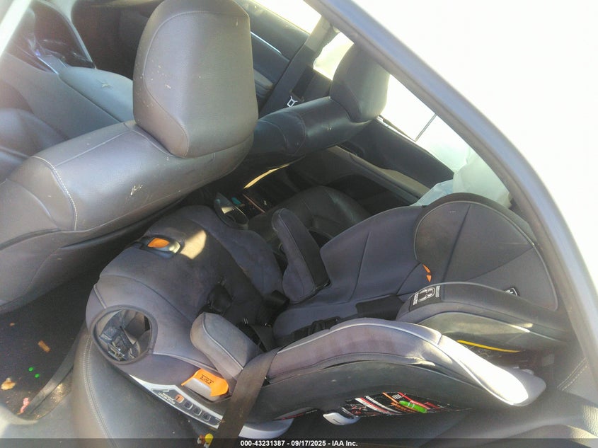 2018 TOYOTA CAMRY LE - JTNB11HK1J3013465