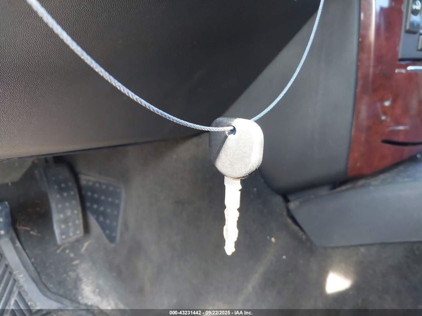 2007 Cadillac Cts Standard VIN: 1G6DP577770106780 Lot: 43231442