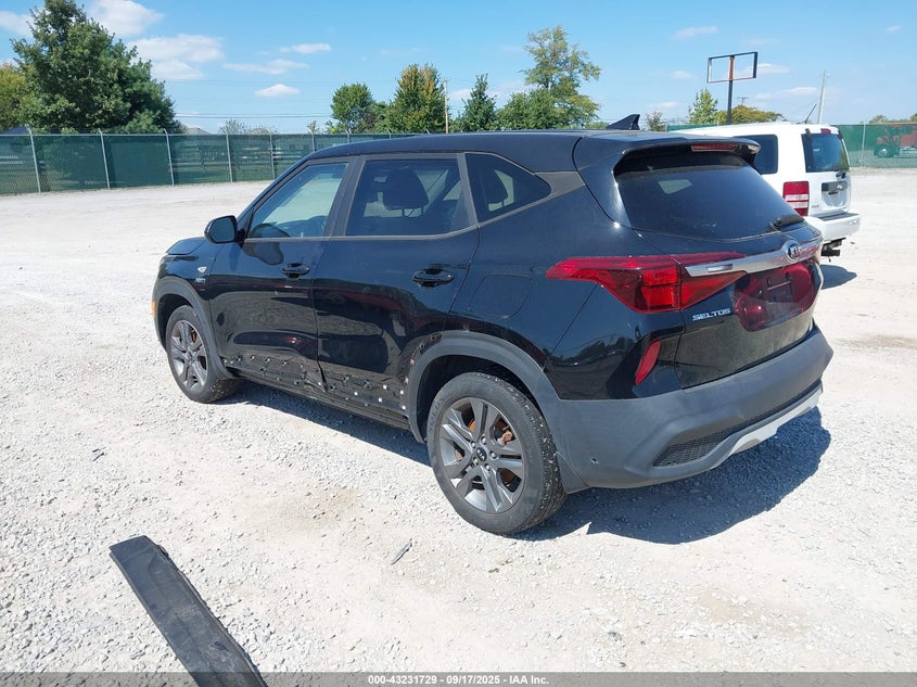 2021 KIA SELTOS LX - KNDEPCAAXM7183916