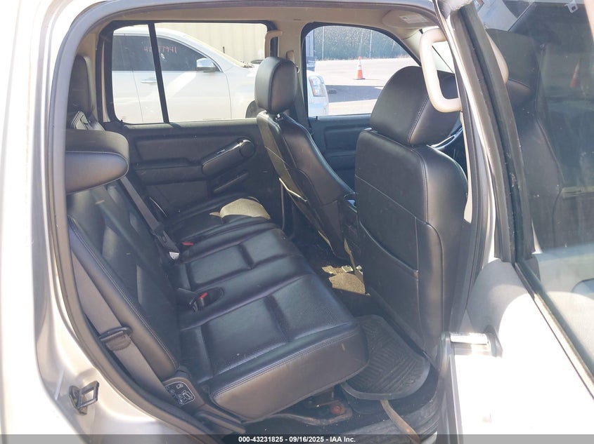 2007 Mercury Mountaineer VIN: 4M2EU47E27UJ22844 Lot: 43231825